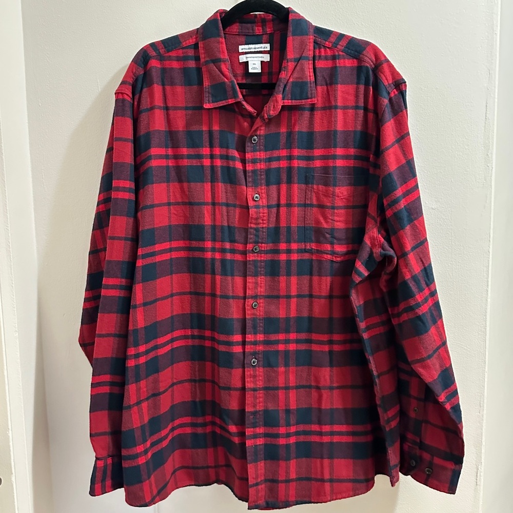 3/50$Red and Black Plaid Casual Shirt
